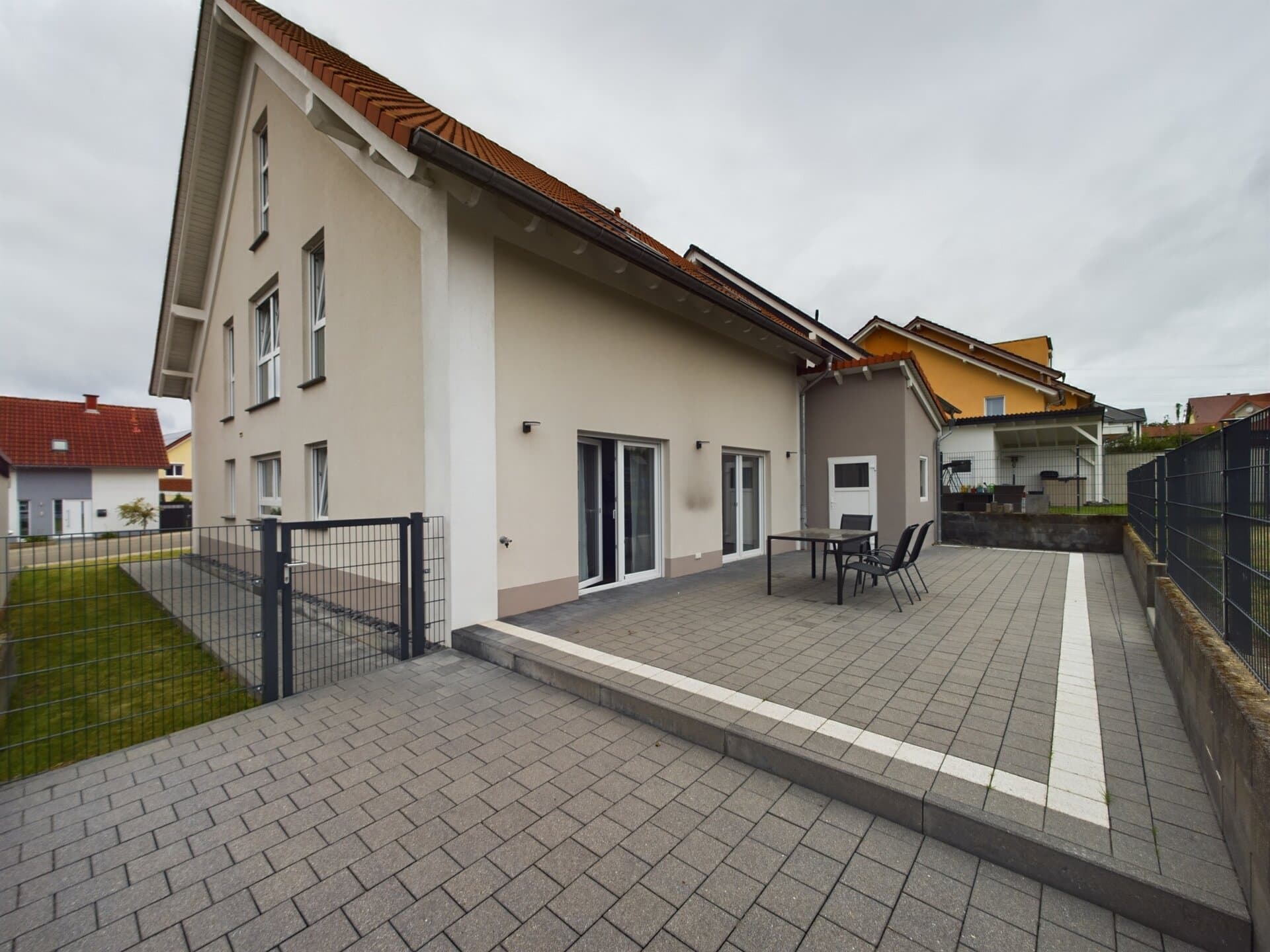ramstein-miesenbach-2a-43 5-Bedroom TLA House in Ramstein | Near Ramstein Air Base