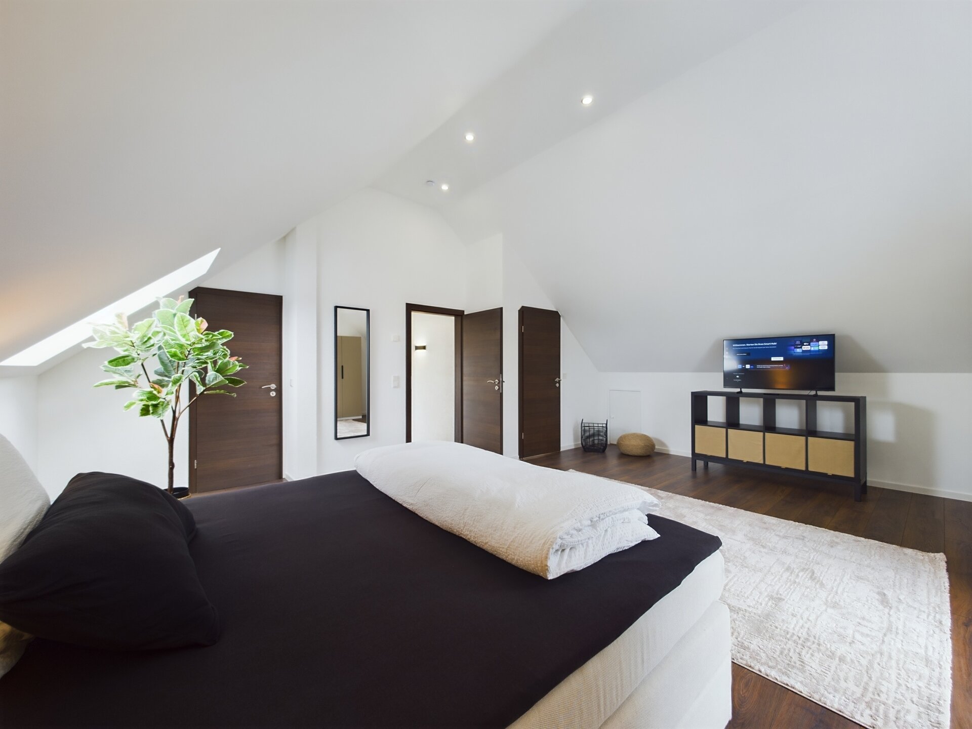 ramstein-miesenbach-2a-master-bedroom 5-Bedroom TLA House in Ramstein | Near Ramstein Air Base